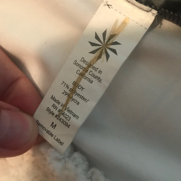 Athleta Medium leggings - Picture 4 of 4